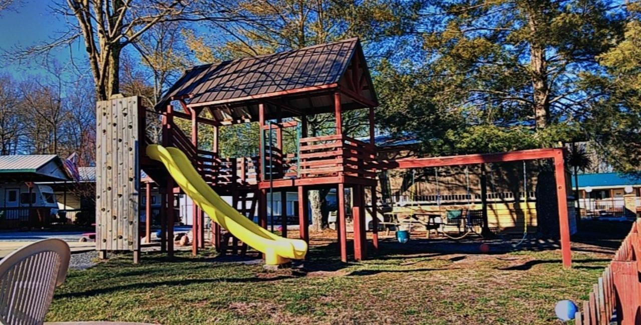 Timber Pointe Resort Jamestown Εξωτερικό φωτογραφία